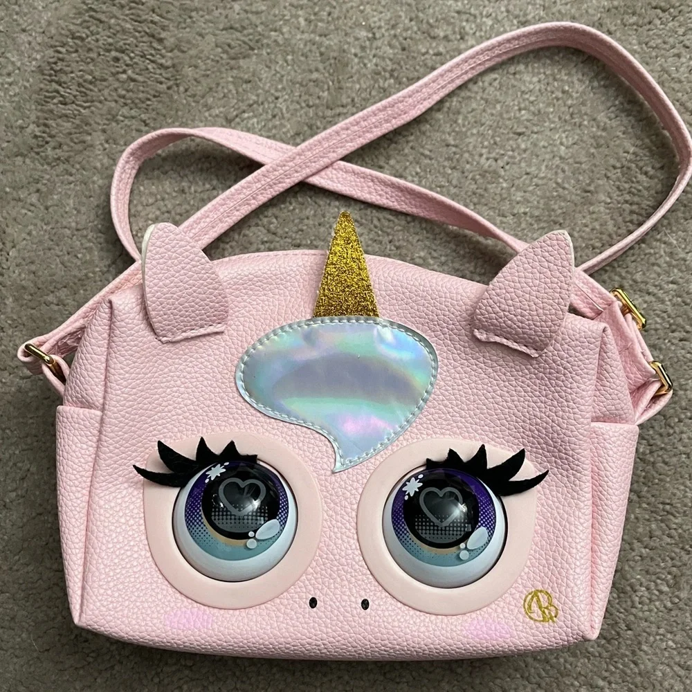 Adorable Unicorn Crossbody Bag – Pink with Glitter Horn & 3D Eyes - Picture 5 of 5